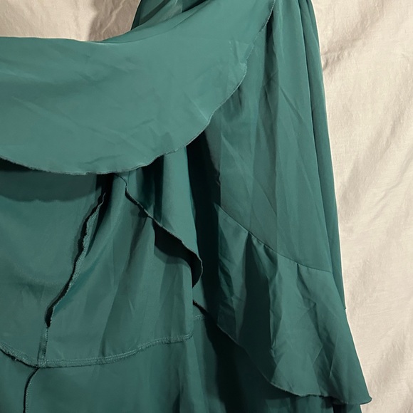 Green Ruffle Dress - Picture 4 of 4